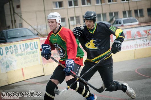 �ade�ka, alebo �ierne?